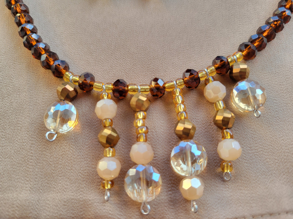 Collar artesanal de Sherami Collection