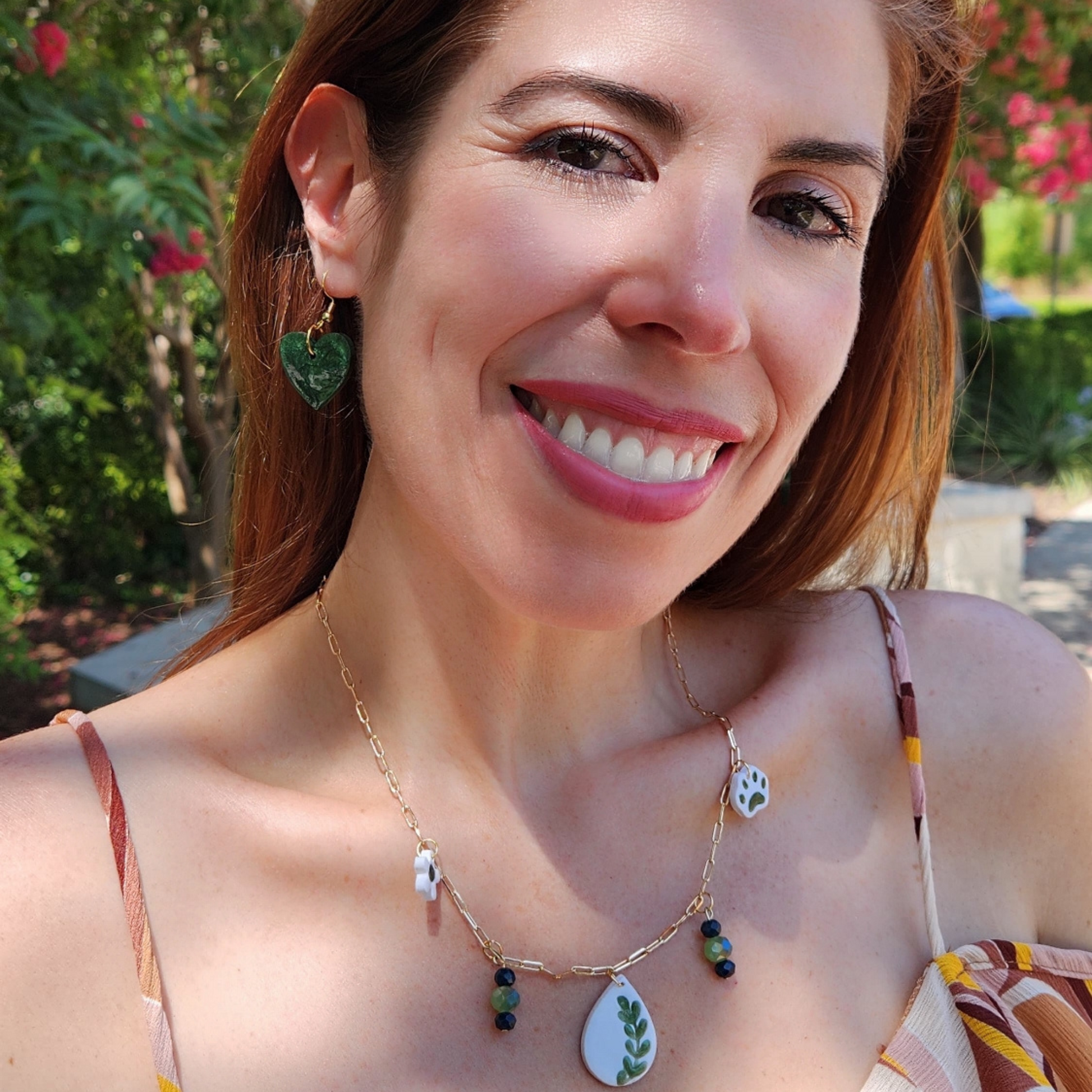 collar en tendencia hecho a mano de Sherami Collection