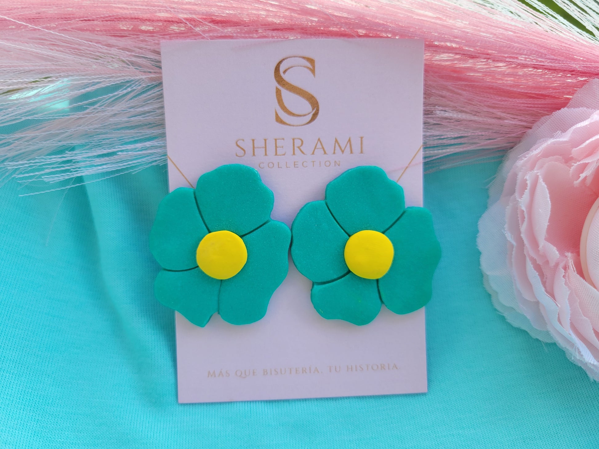 Pastel Daisies Statement- aretes statement ultra livianos hechos en arcilla
