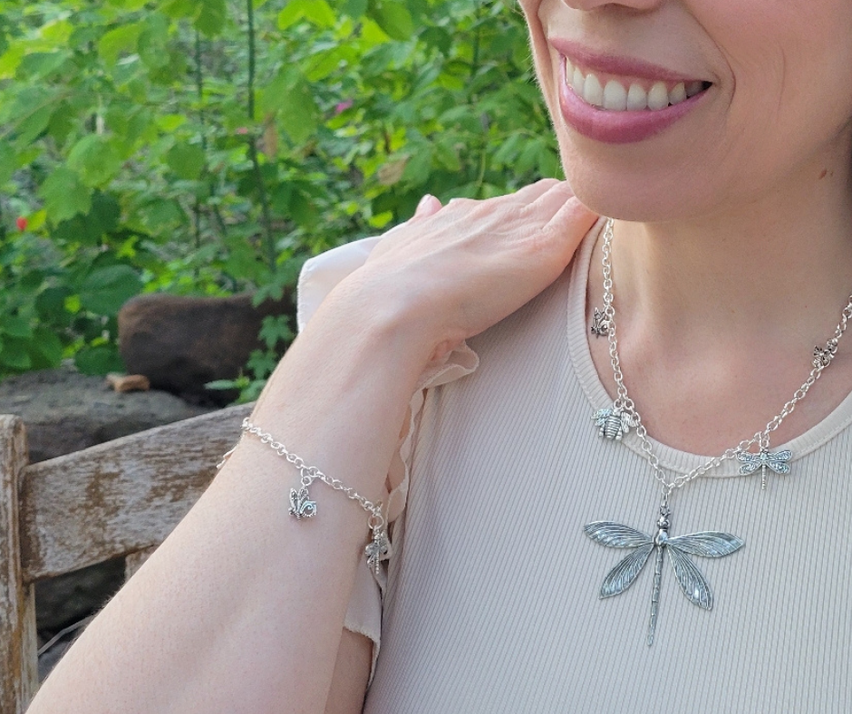 Set de Pulsera y Aretes de Libélula